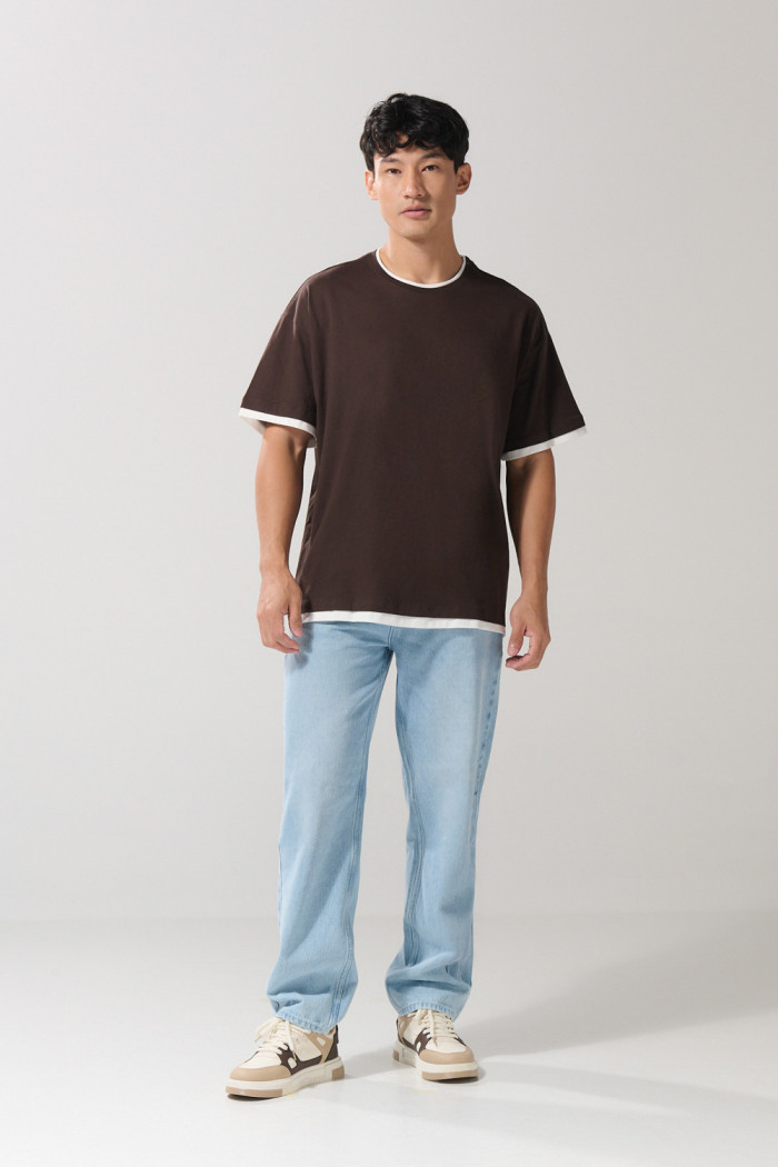 Camiseta oversize unicolor manga corta con contrastes