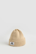 Gorro tejido kaki claro con diseño college de London