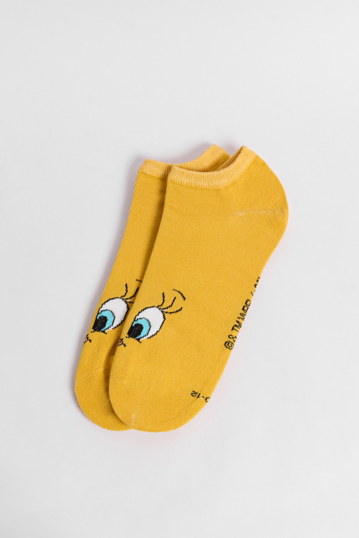 Medias tobilleras amarillas con diseño de Looney Tunes