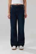 Jean azul intenso 90´S con bota recta y tiro alto