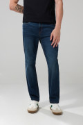 Jean straight leg bota recta azul oscuro con tiro bajo