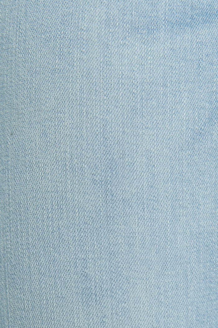 Jean push up tiro alto azul claro sin rotos. Estampado 49
