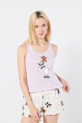 Camiseta manga sisa lila clara con diseño de Escandalosos