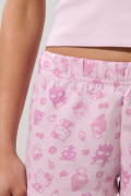 Short de Hello Kitty rosado claro con tiro medio