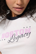 Camiseta crema college con contrastes y cuello redondo