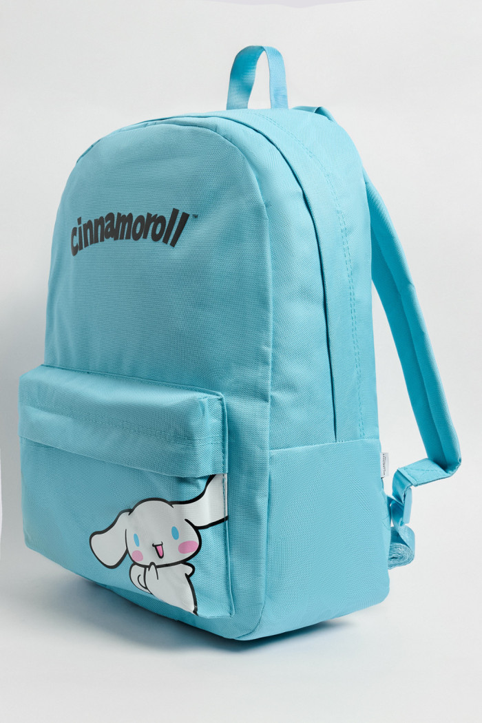 Maleta azul clara con diseño de Hello Kitty y cremalleras