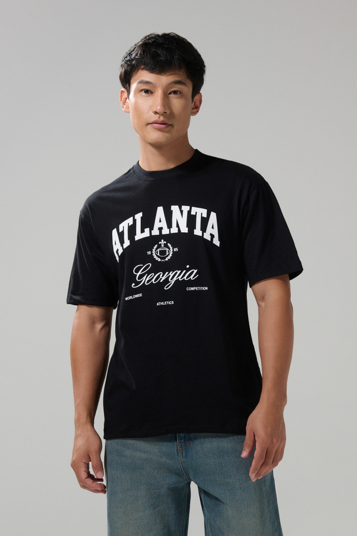Camiseta college negra en algodón con manga corta