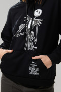 Buzo oversize con capota negro de Nightmare Before Christmas