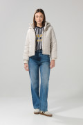 Chaqueta con capota acolchada unicolor y cremallera