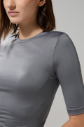Camiseta unicolor ajustada con cuello redondo y manga 3/4