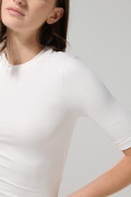 Camiseta unicolor ajustada con cuello redondo y manga 3/4