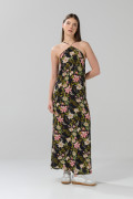 Vestido largo negro con diseños de flores y manga sisa