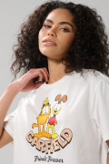 Camiseta de Garfield crema con manga corta y hombro rodado