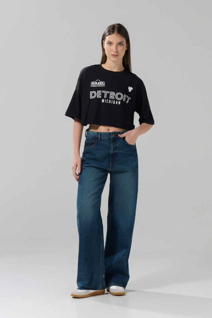 Camiseta crop top femenina fit oversize manga corta