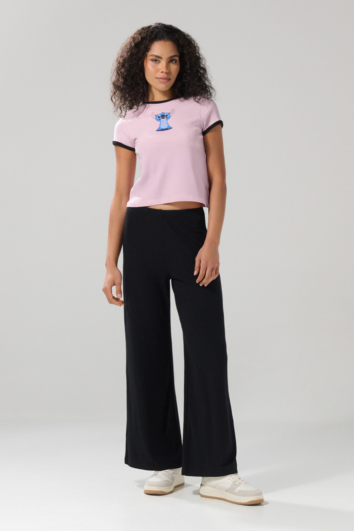 Camiseta de Lilo y Stitch rosada manga corta con contrastes