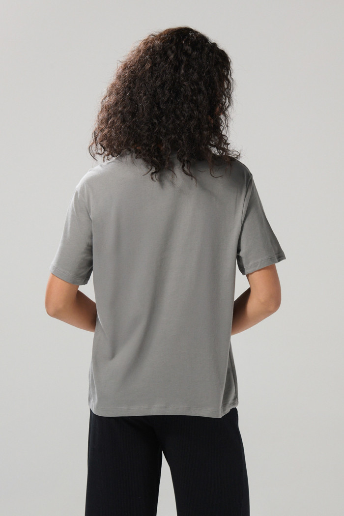Camiseta cuello redondo gris medio con arte de Rugrats