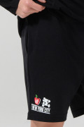 Bermuda negra con bolsillos y arte college de Mickey