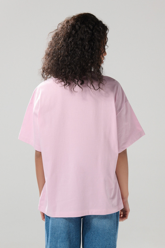 Camiseta rosada en algodón college con manga corta
