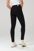 Jean negro tipo jegging ceñido con tiro alto
