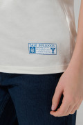 Camiseta de Snoopy & Yale crema con cuello redondo