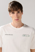 Camiseta unicolor oversize manga corta con textos localizados
