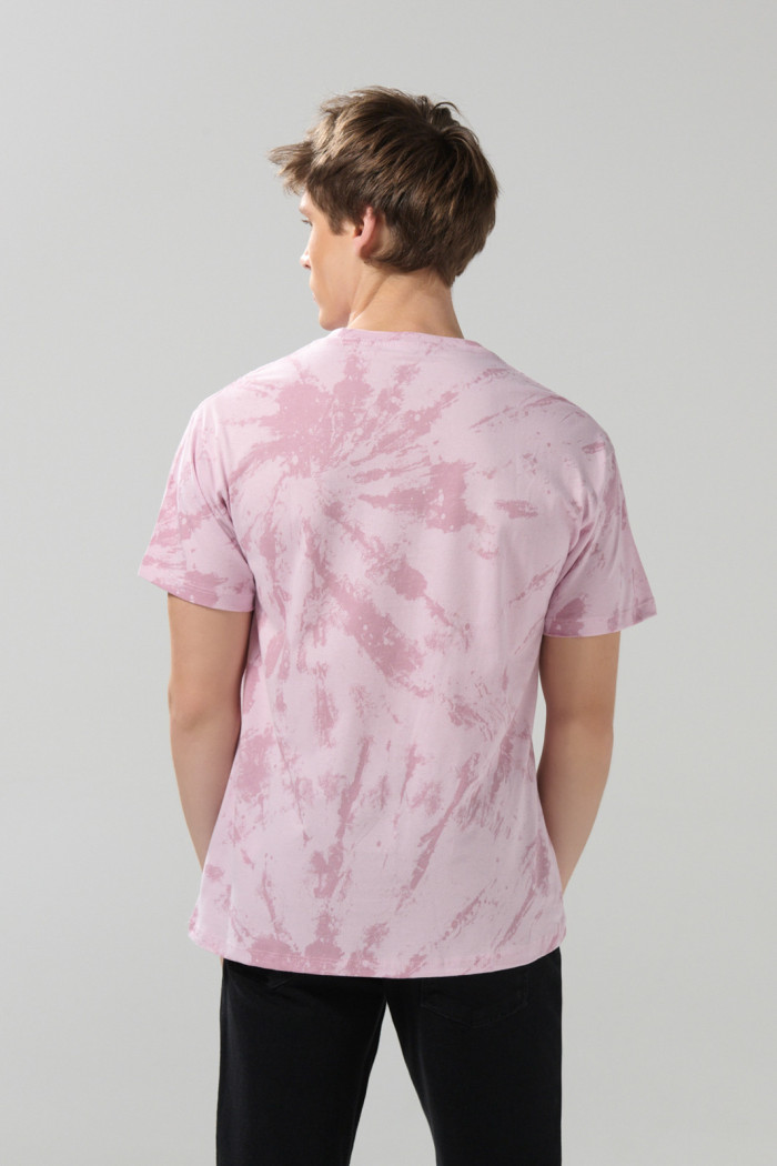 Camiseta rosada tie dye de Garfield manga corta