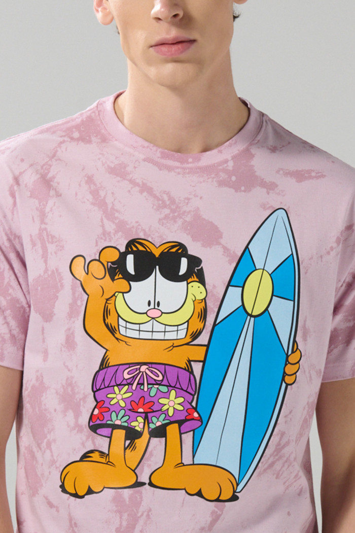 Camiseta rosada tie dye de Garfield manga corta
