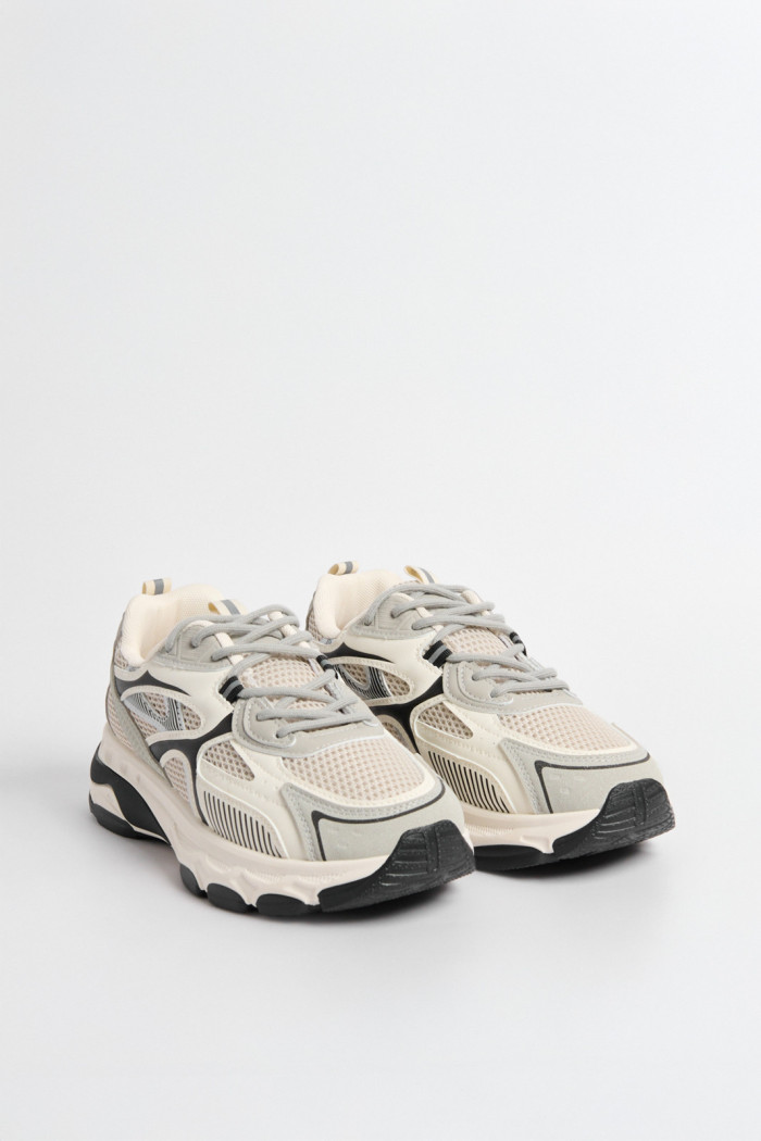 Tenis de plataforma kakis claros con cortes en contraste