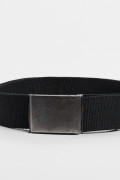 Cinturón tipo reata negro con hebilla rectangular