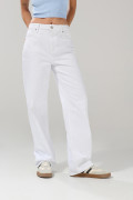 Jean bota recta 90´S blanco con tiro alto y bolsillos