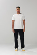 Jean negro straight leg tiro bajo con bota recta y cremallera