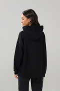 Buzo negro con capota oversize de Lilo y Stitch