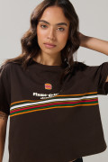 Camiseta crop top café oscura con arte de Burger King