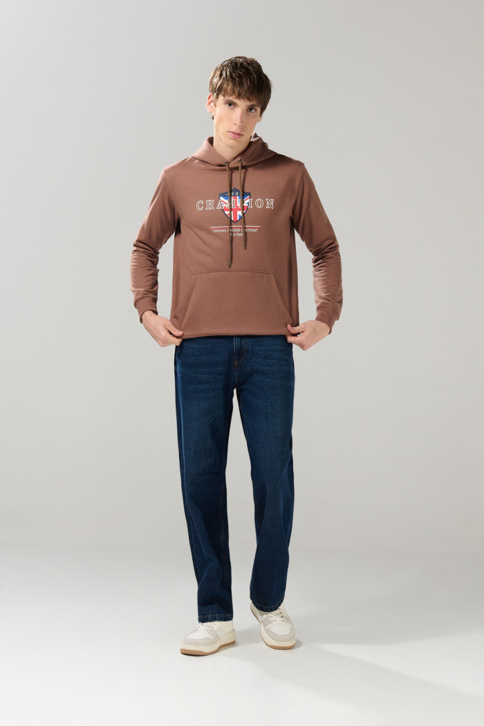 Jean baggy tiro medio azul oscuro con bota ancha y bolsillos