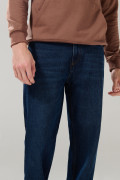 Jean baggy tiro medio azul oscuro con bota ancha y bolsillos