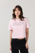 Camiseta crop top unicolor en algodón con diseño college