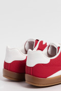 Tenis casuales unicolores con suelas planas en caucho