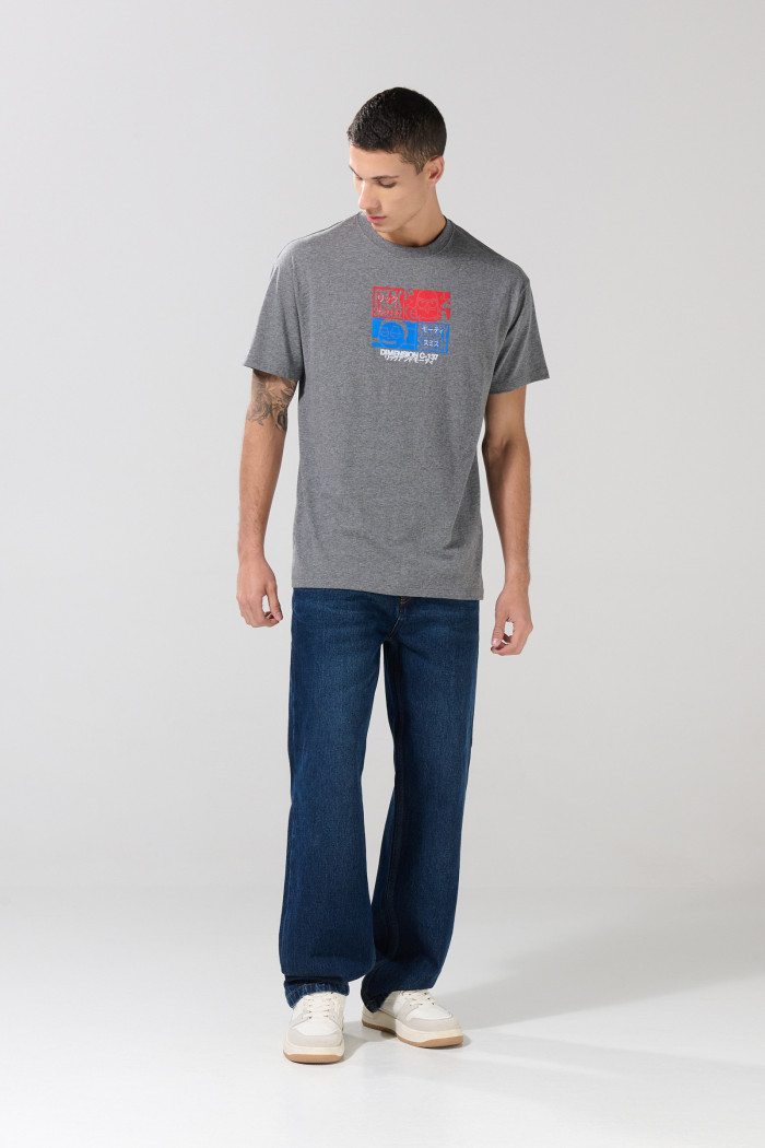 Camiseta de Rick and Morty gris intensa con cuello redondo