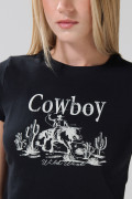 Camiseta acanalada negra manga corta con arte vaquero