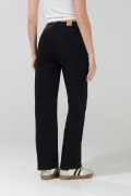 Jean straight negro leg bota recta con tiro alto