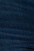 Jean flare azul oscuro con tiro alto y bota campana