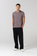 Camiseta en algodón ajustada con cuello redondo unicolor