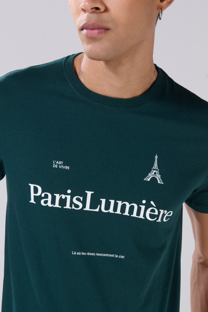Camiseta verde oscura manga corta con arte college de París