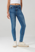 Jean súper tiro alto jegging azul medio con bolsillos