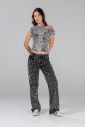 Blusa manga sisa crema con diseño de animal print
