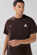 Camiseta unicolor oversize cuello redondo con artes urbanos