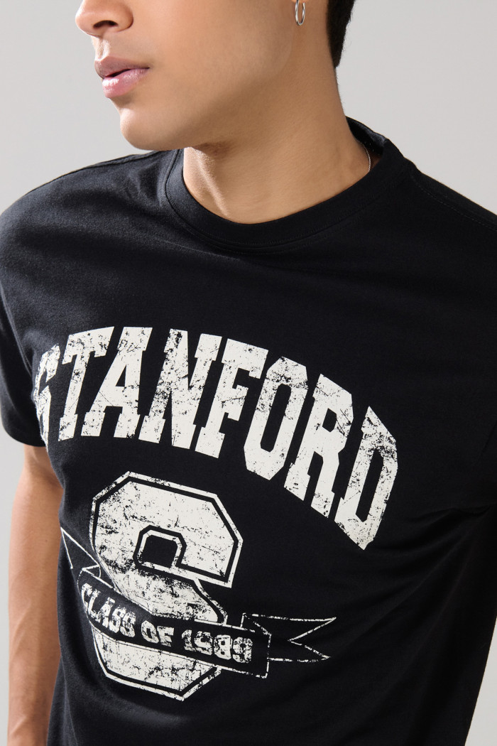 Camiseta en algodón manga corta negra con arte college