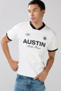 Camiseta cuello V crema clara college con contrastes