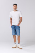 Bermuda slim azul medio de jean tiro bajo con desgastes