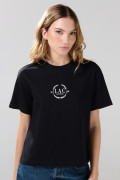 Camiseta cuello redondo negra con arte college localizado